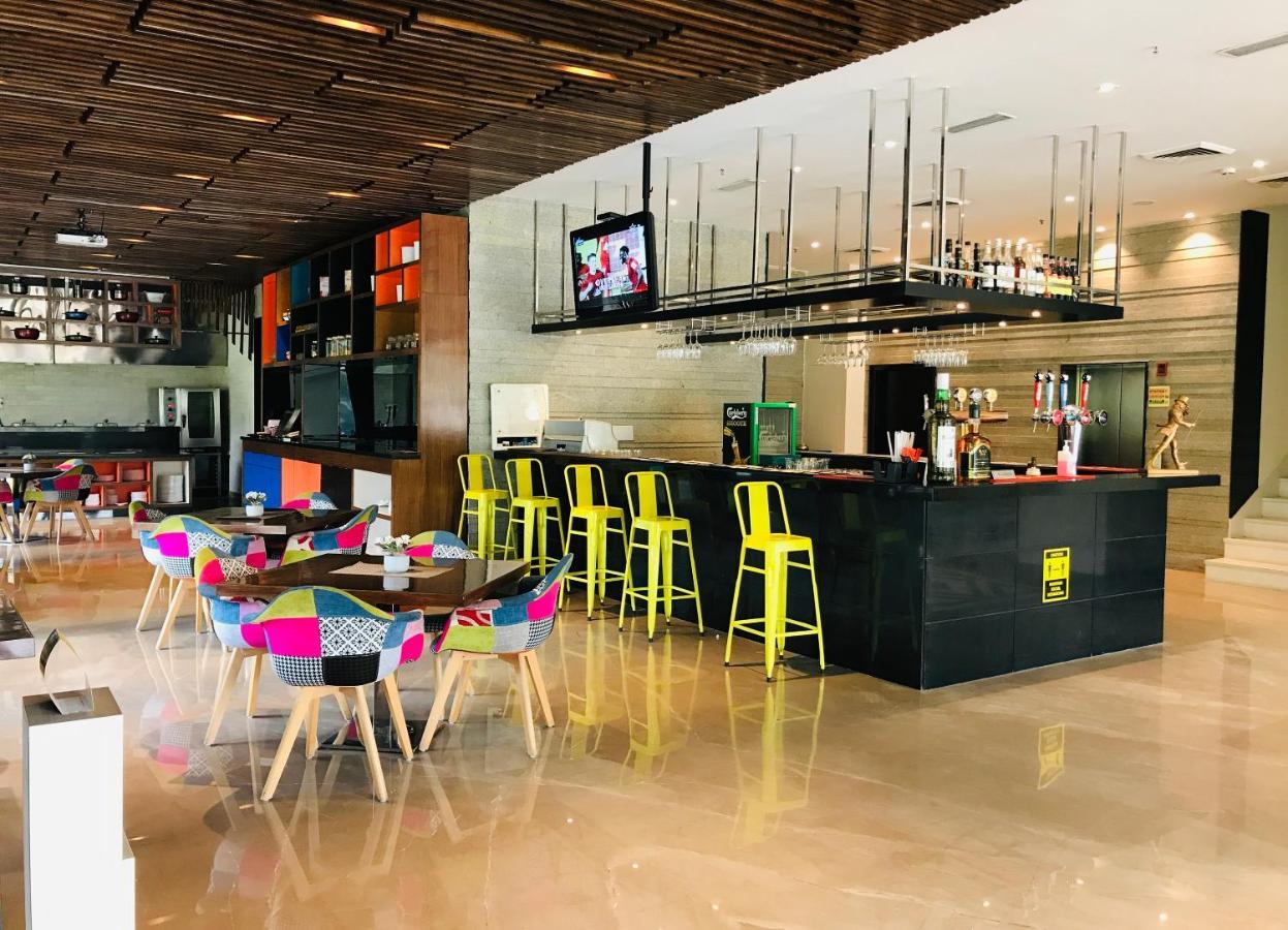 Golden Tulip City Centre Gurgaon Dış mekan fotoğraf