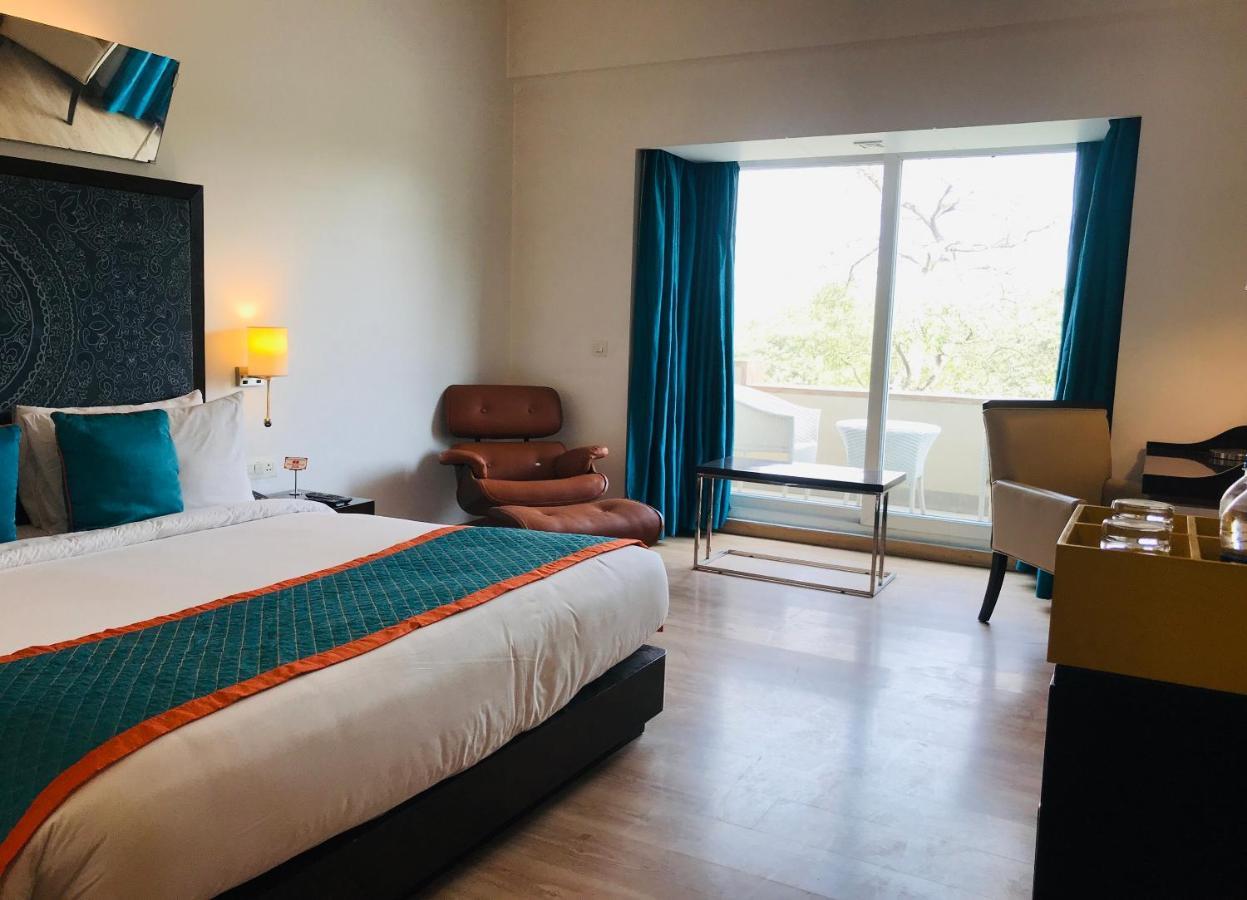 Golden Tulip City Centre Gurgaon Dış mekan fotoğraf