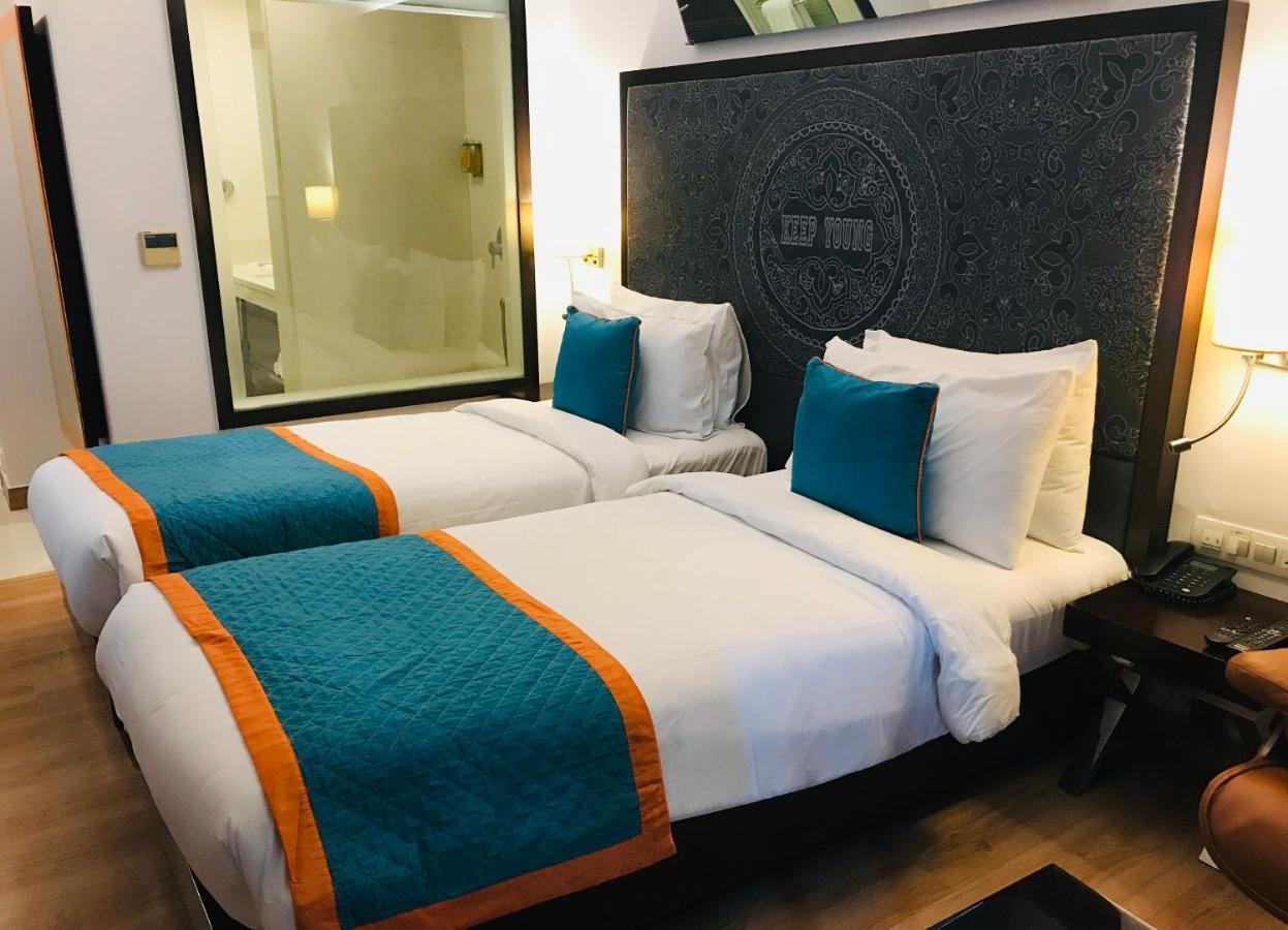 Golden Tulip City Centre Gurgaon Dış mekan fotoğraf