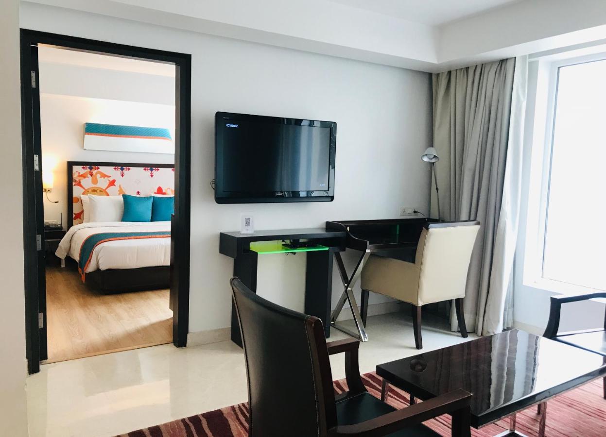 Golden Tulip City Centre Gurgaon Dış mekan fotoğraf