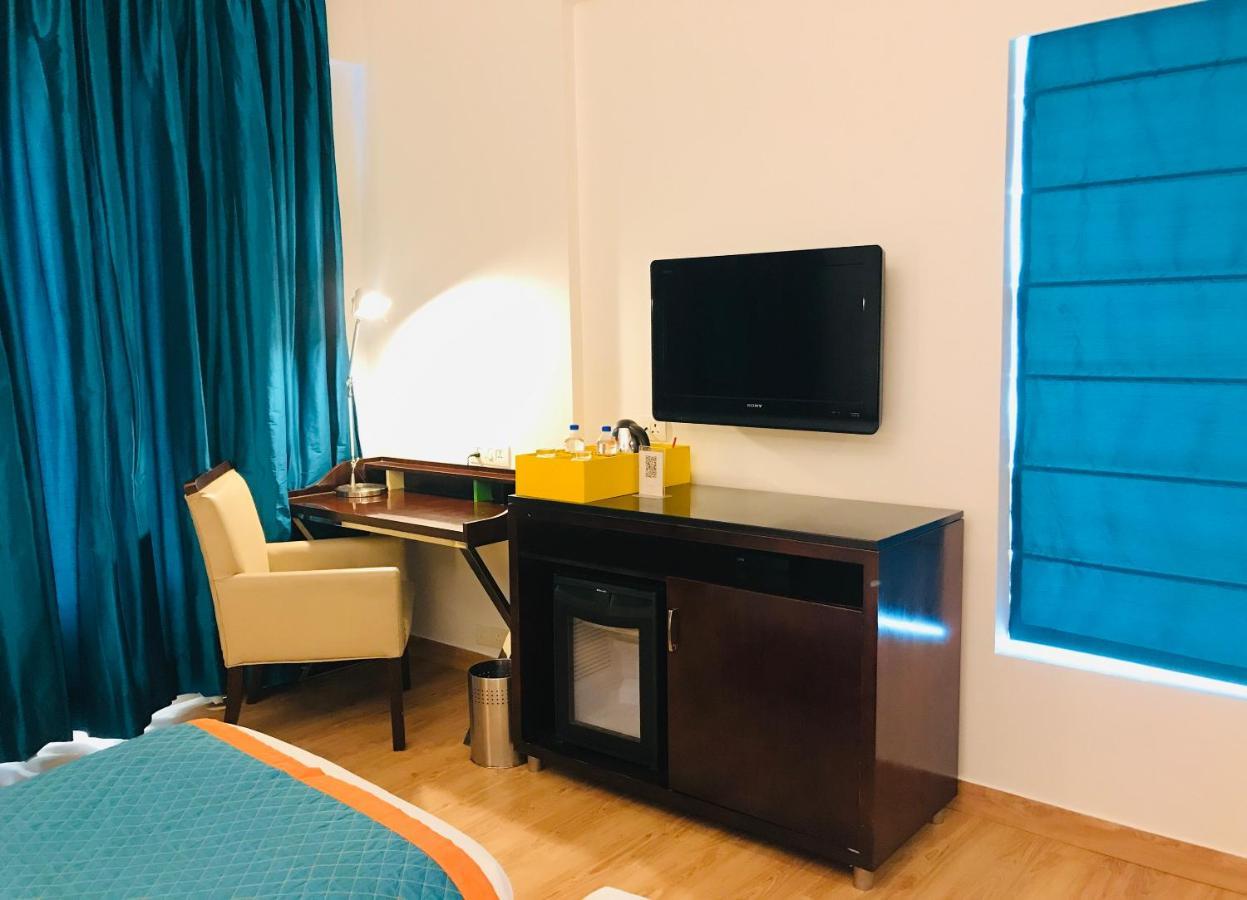 Golden Tulip City Centre Gurgaon Dış mekan fotoğraf